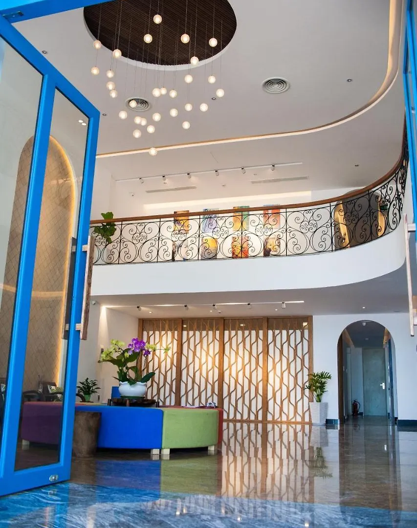 ***  Santori Hotel Da Nang Bay Vietnam